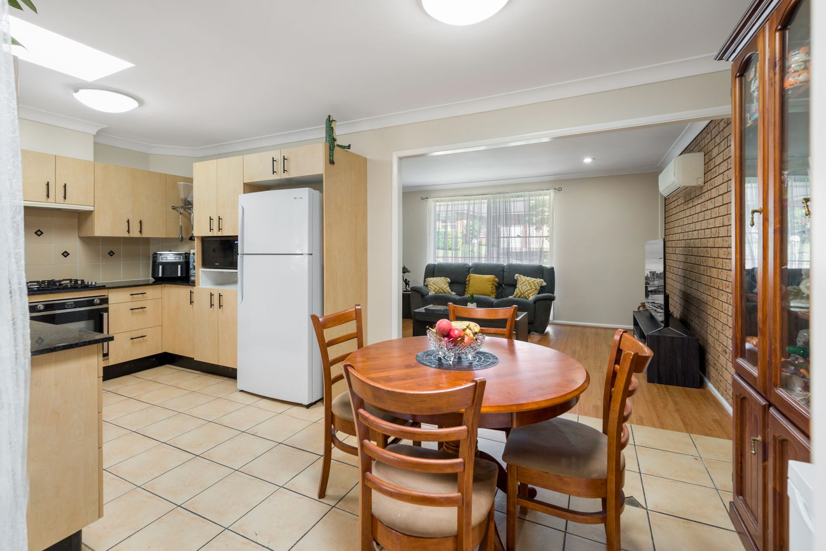 7 Sapphire Place, Eagle Vale NSW 2558, Image 2