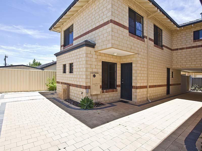 39A Pollard St, Glendalough WA 6016, Image 2