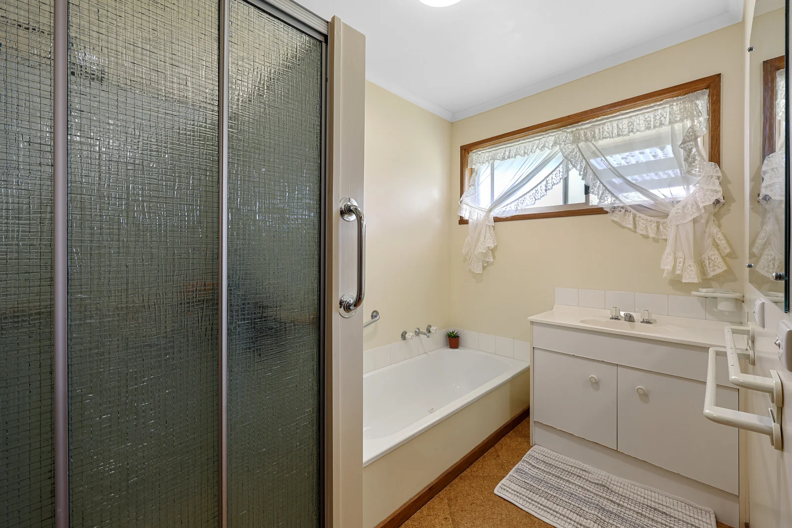 Additional image 5 of 3/90 Curdie Street, Cobden VIC 3266