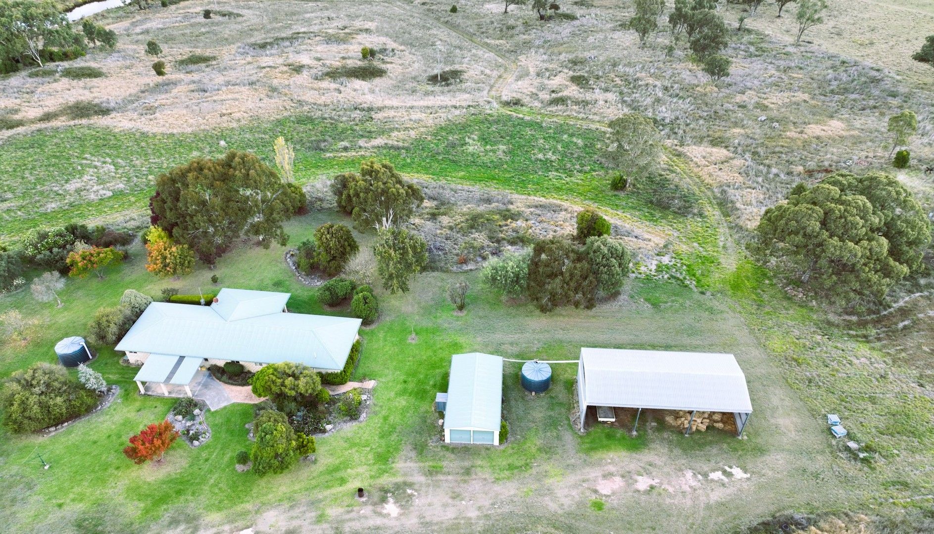 27 Schroders Road, Tenterfield NSW 2372, Image 0