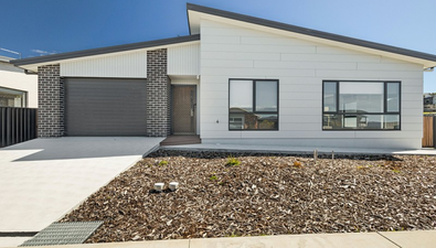 Picture of 12 Damon Drive, SHEARWATER TAS 7307