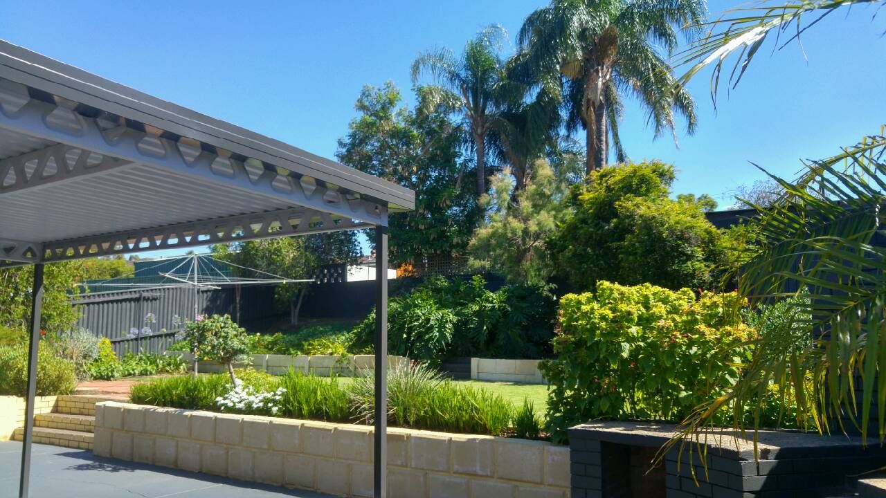 3 bedrooms House in 15 Chiraz Street GREENMOUNT WA, 6056