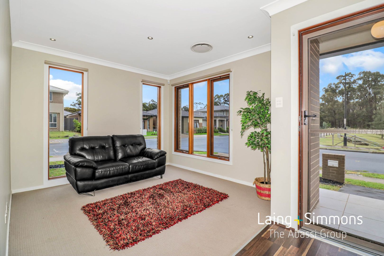 19 Stawell Street, Ropes Crossing NSW 2760, Image 2