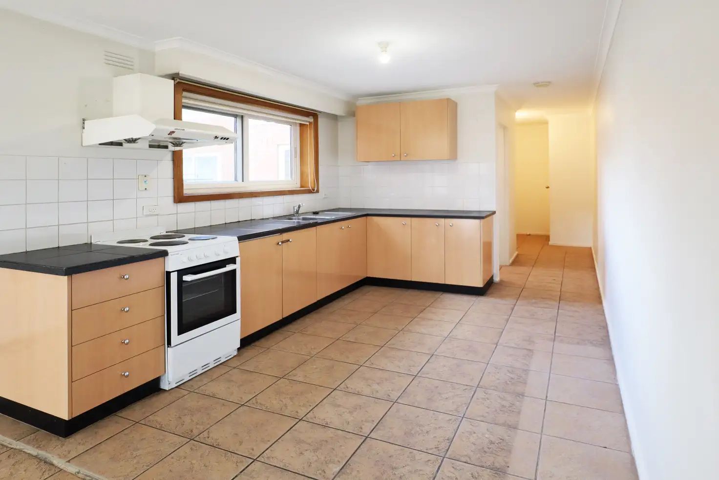 2 bedrooms Apartment / Unit / Flat in 4/64-66 Scott Street DANDENONG VIC, 3175