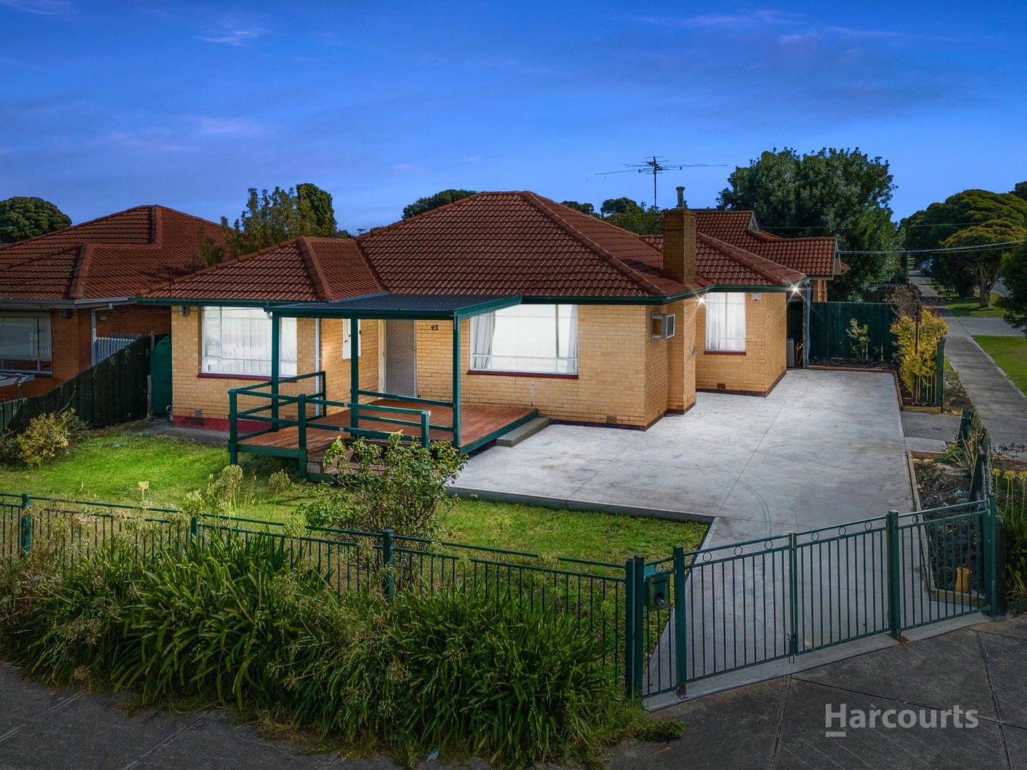 3 bedrooms House in 43 Leslie Street ST ALBANS VIC, 3021