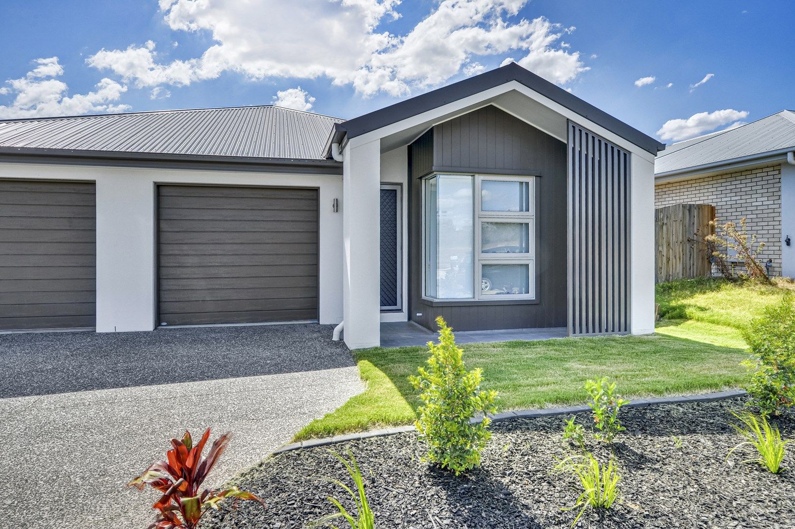 4 bedrooms House in 10A Dennis Street WALLOON QLD, 4306