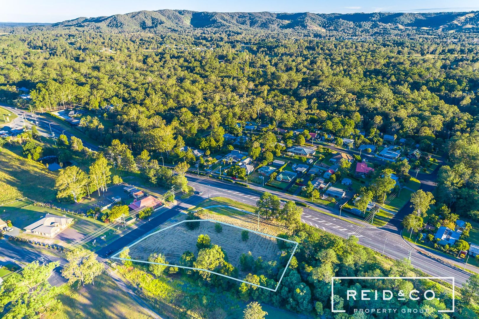 2011 D'Aguilar Highway, D'aguilar QLD 4514, Image 2