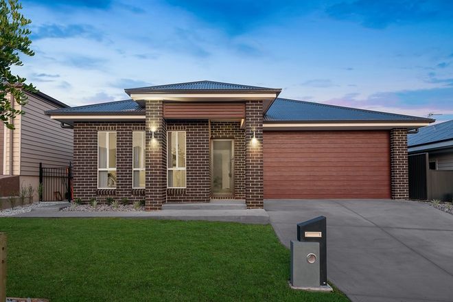 Picture of 32 Pascoe Street, SPRING FARM NSW 2570