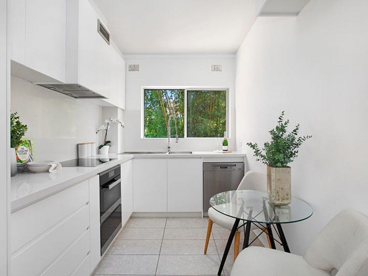 3 bedrooms Apartment / Unit / Flat in 10/14-16 Woolcott Street WAVERTON NSW, 2060