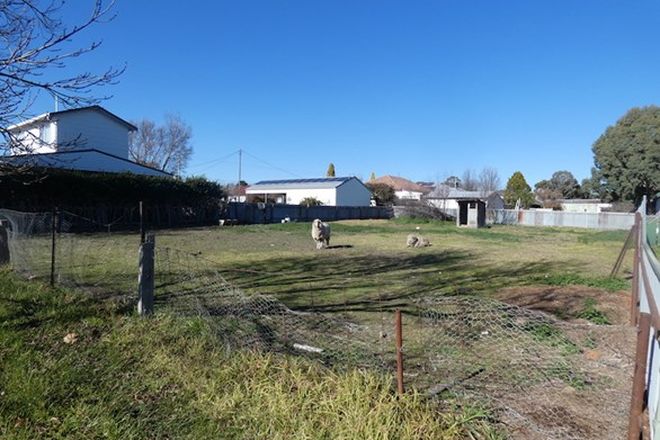 Picture of 32 Campbell Street, BOOROWA NSW 2586