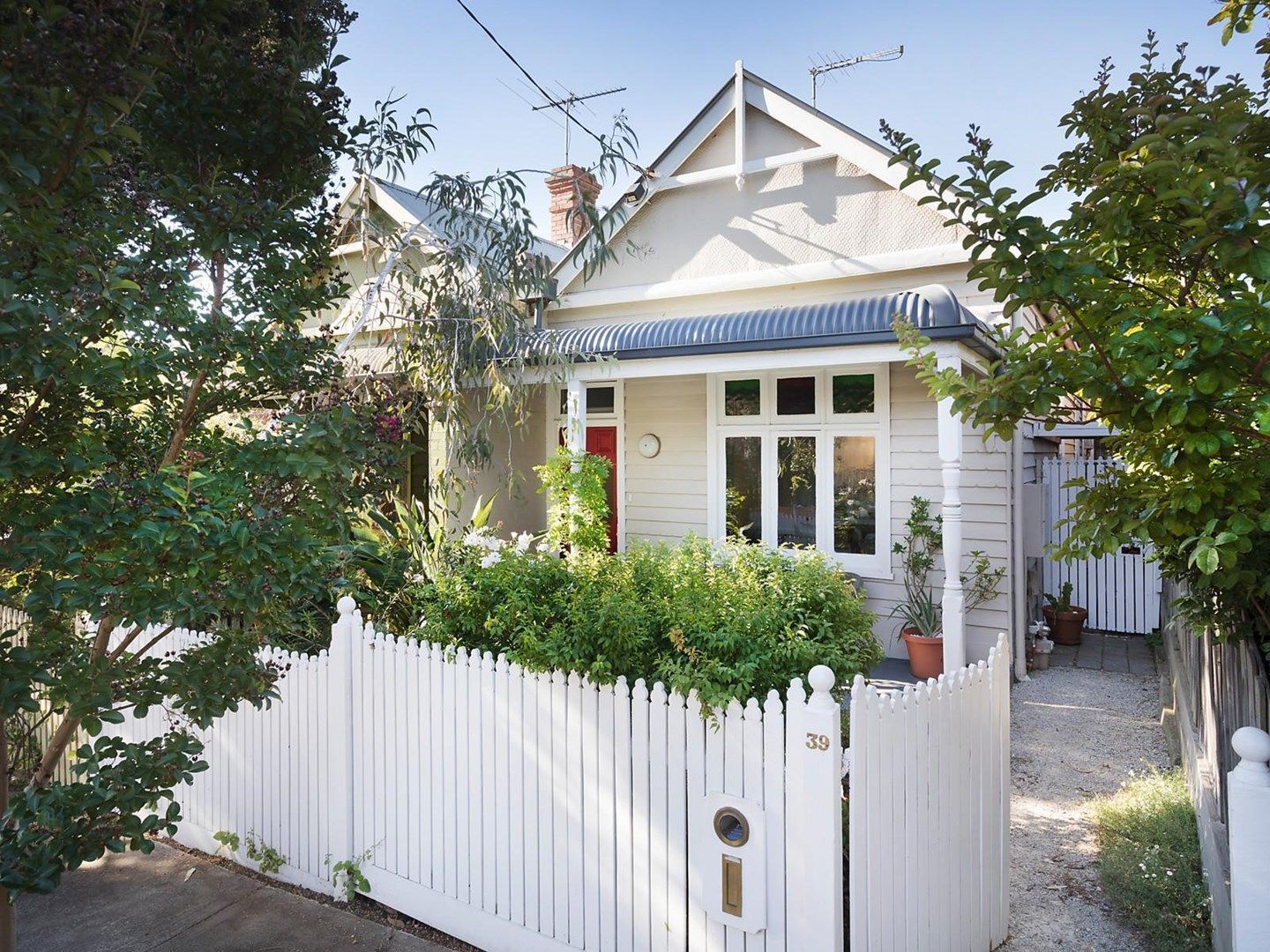 39 Gordon Grove, Northcote VIC 3070, Image 0