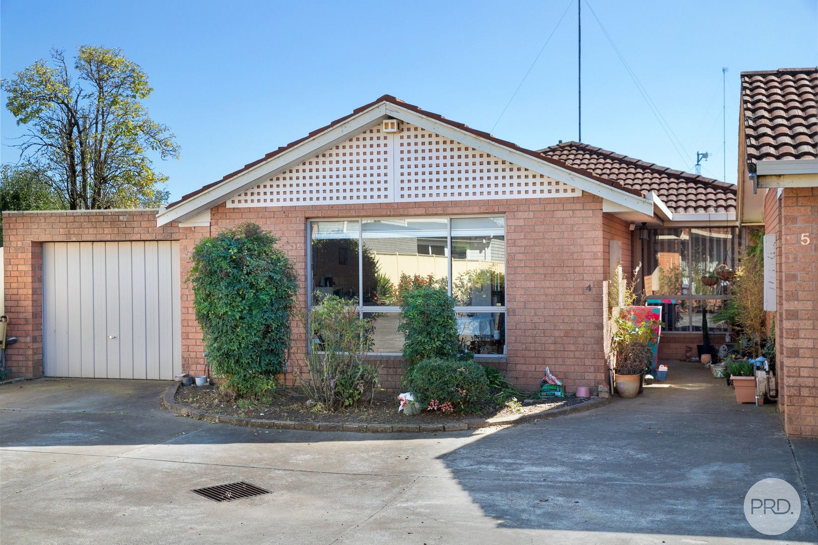 Unit 4/1352 Gregory Street, Lake Wendouree VIC 3350, Image 0