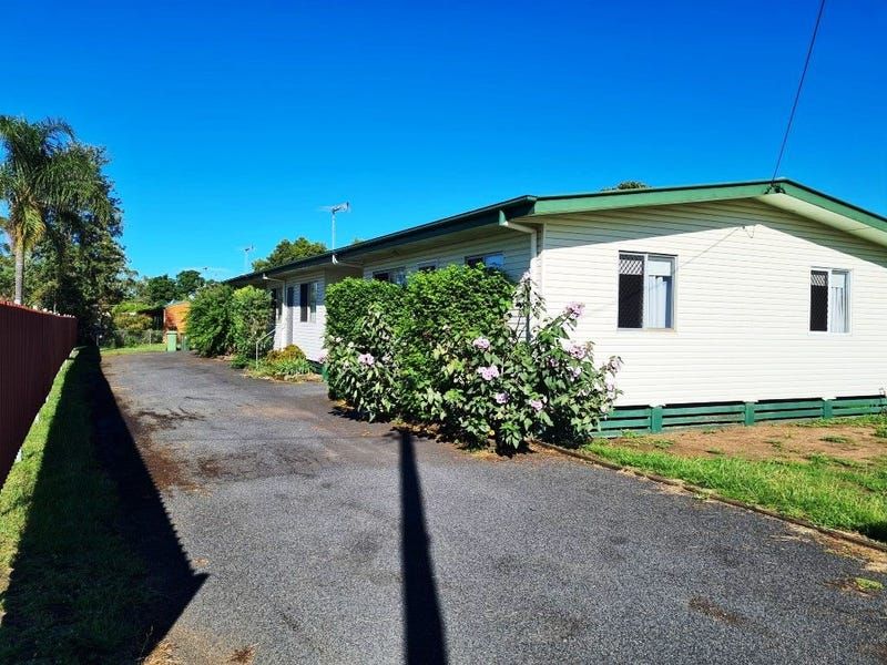 2 bedrooms Apartment / Unit / Flat in 3/14 Wood Street DALBY QLD, 4405