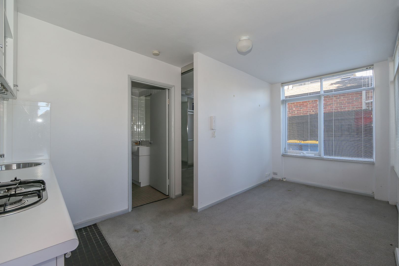 6/89 Denham Street, Hawthorn VIC 3122 Apartment For Rent 350 Domain