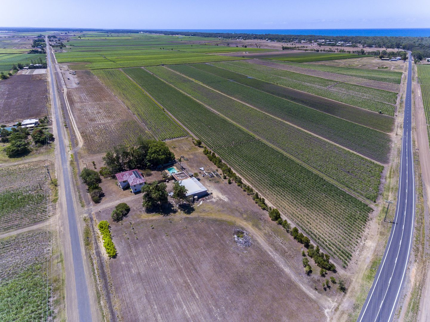 Cnr Lindemans Road & Moore Park Road, Moore Park Beach QLD 4670