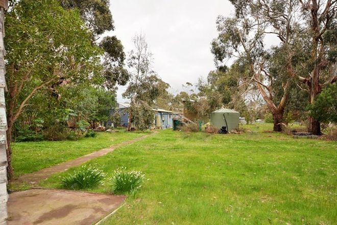 Picture of 16 Racecourse Street, HAWKESDALE VIC 3287