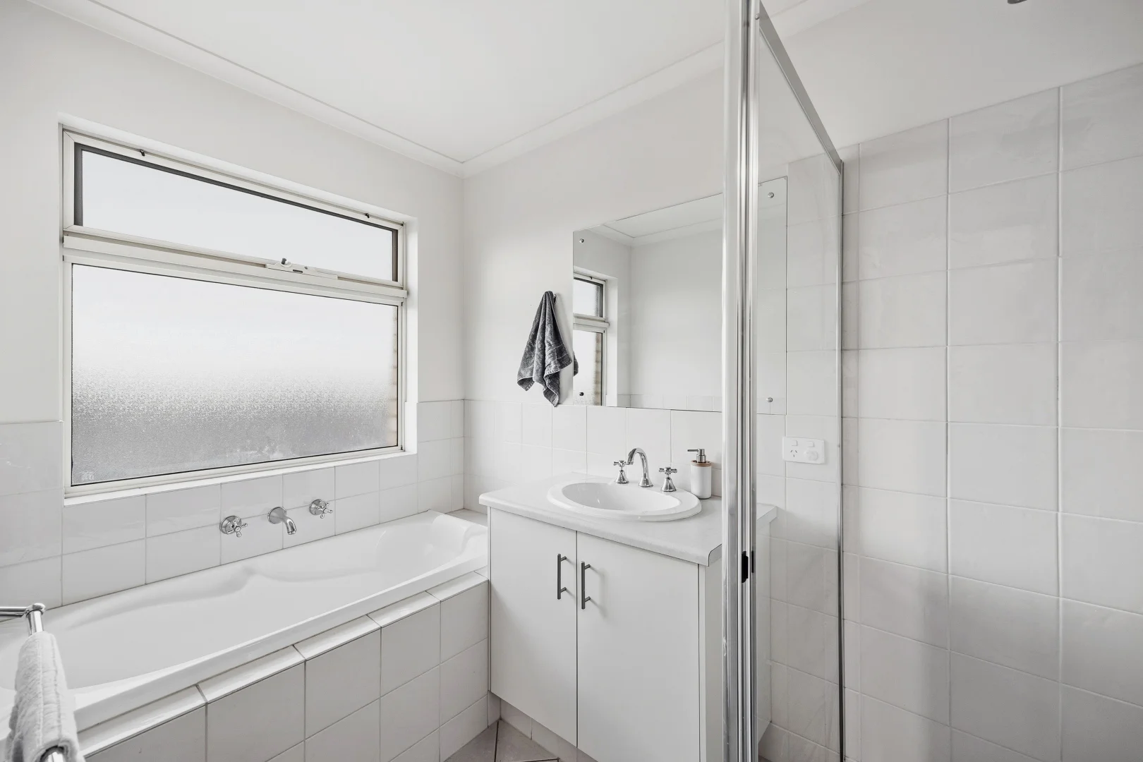 Additional image 25 of 4 May Street, Birkenhead SA 5015