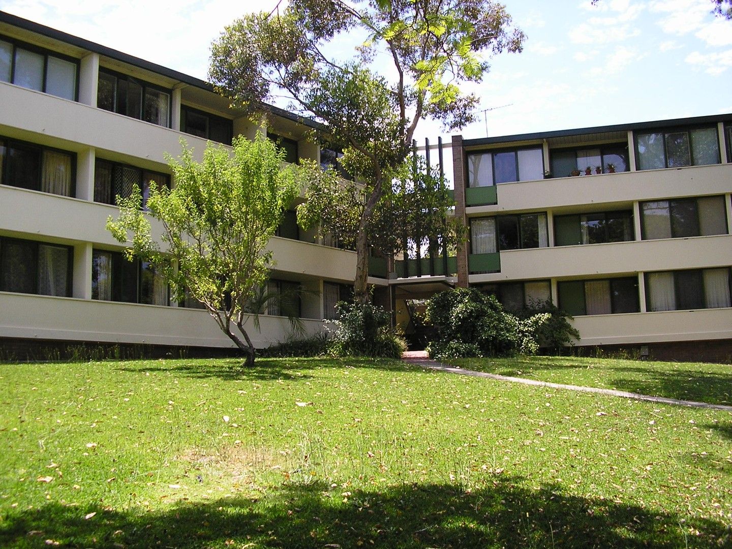1 bedrooms Apartment / Unit / Flat in 12/389 Stirling highway CLAREMONT WA, 6010