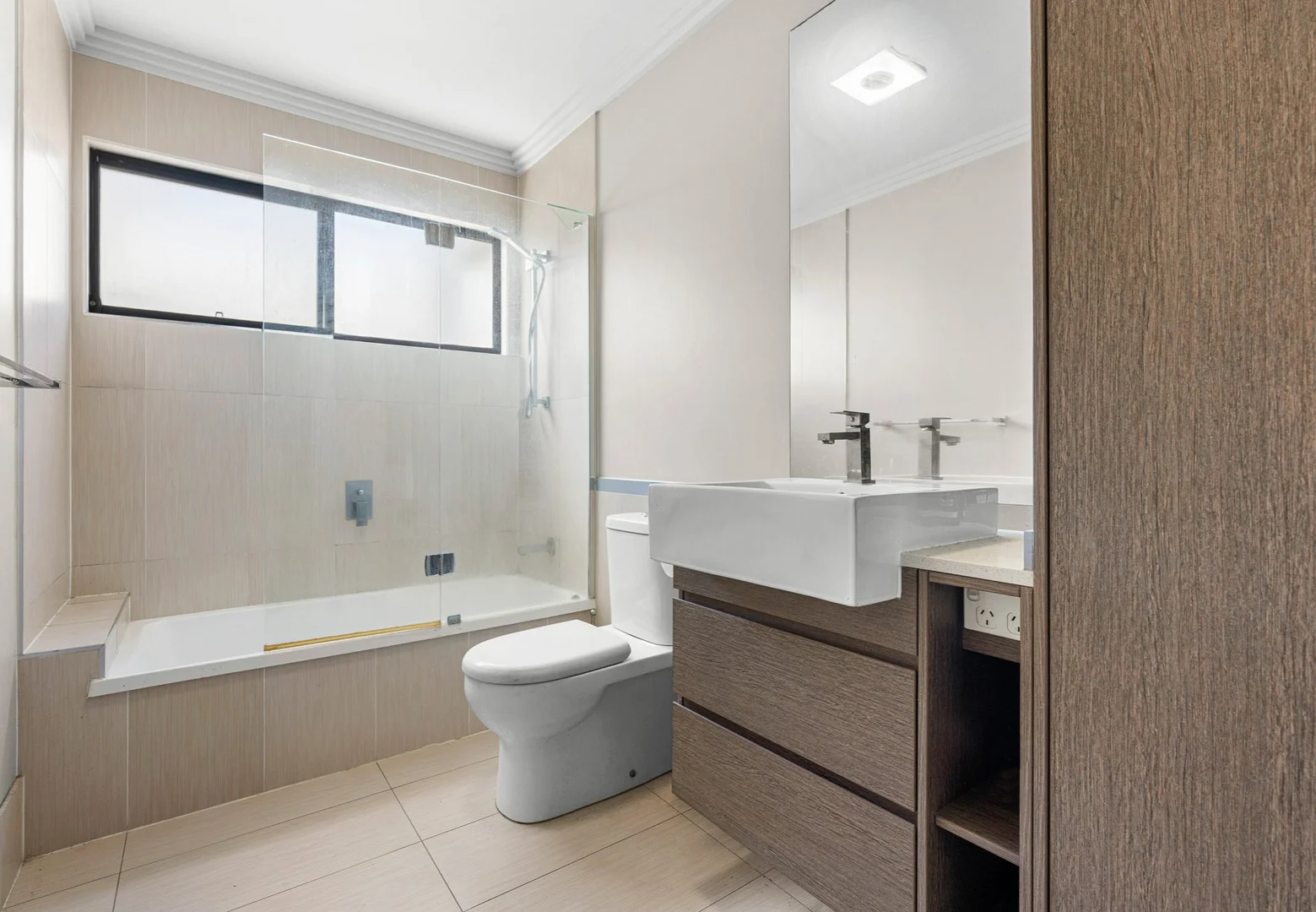 Additional image 9 of 92/1914 Creek Road, Cannon Hill QLD 4170