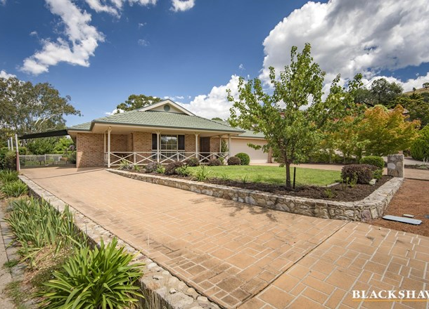 15 Trussell Place, Kambah ACT 2902