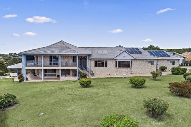 Picture of 18A Ocean View Rd, ARRAWARRA NSW 2456
