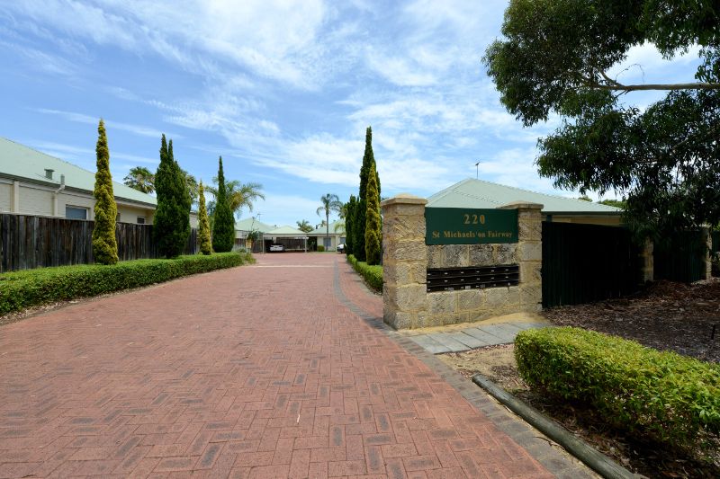 Unit 29/220 Fairway Circle, CONNOLLY WA 6027, Image 2