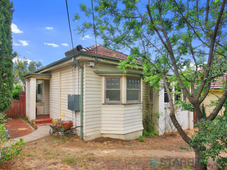 171 Burnett Street, Mays Hill NSW 2145, Image 0