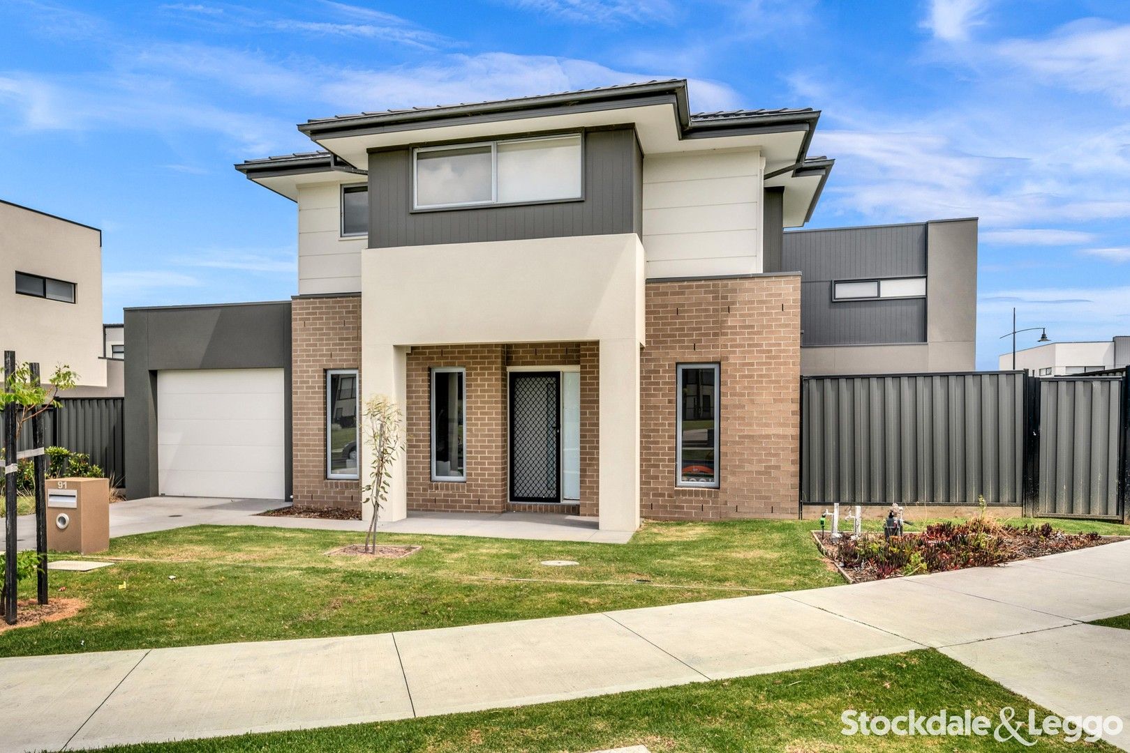 3 bedrooms House in 91 Regatta Drive CRAIGIEBURN VIC, 3064