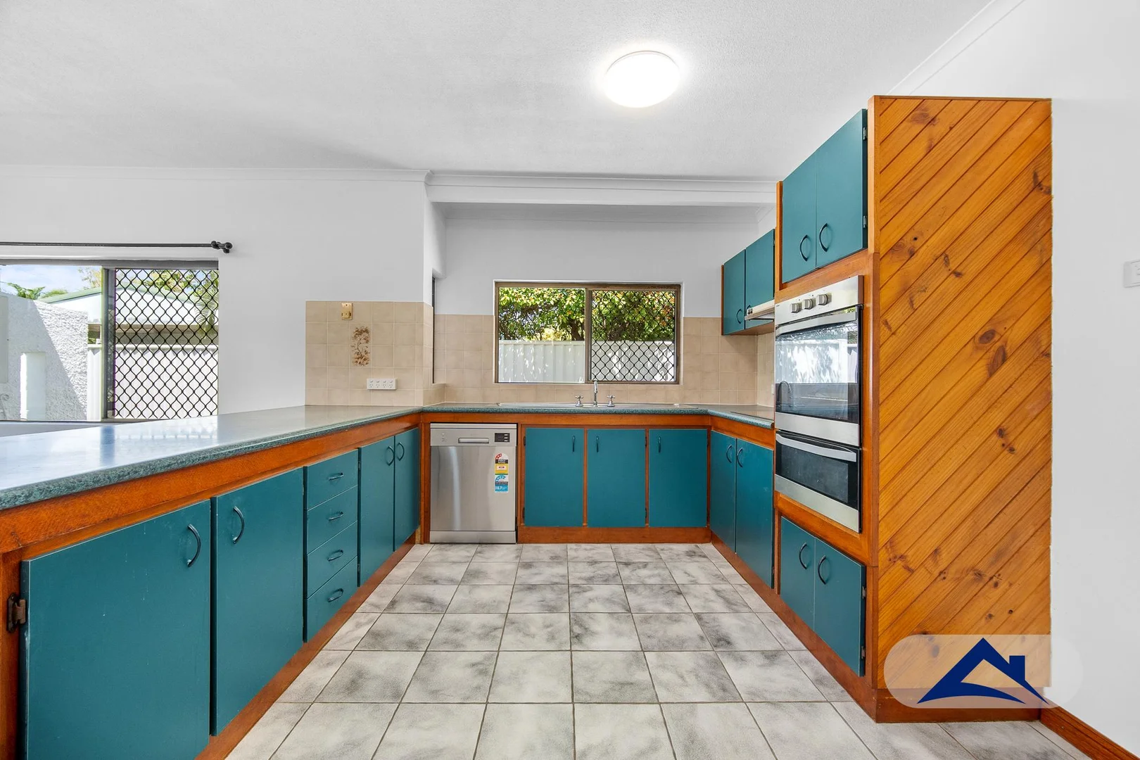 Additional image 3 of 6 Marvin Close, White Rock QLD 4868
