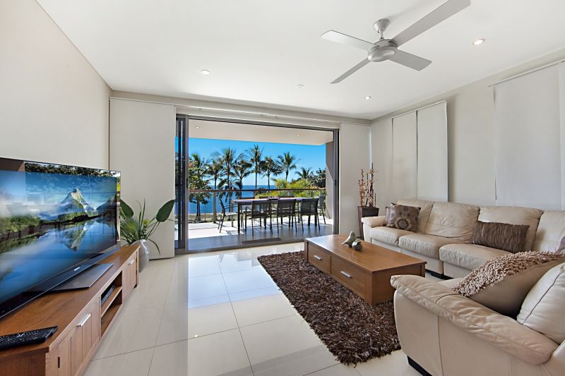 2/106 The Strand, Townsville City QLD 4810, Image 0