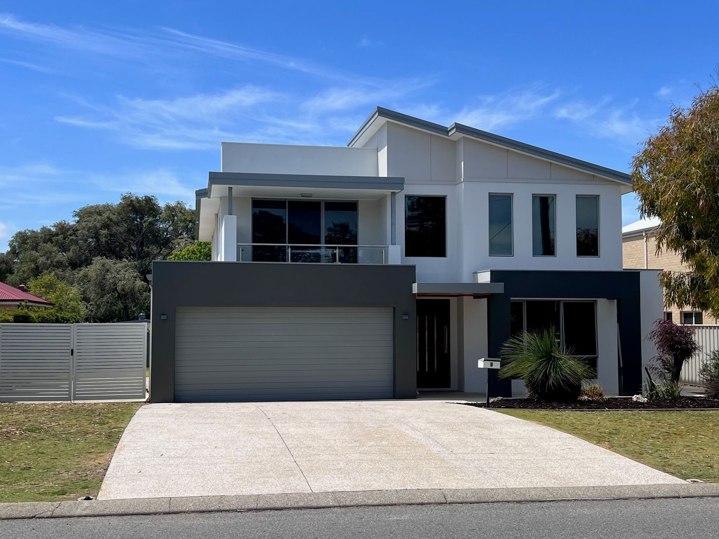 9 Tallas Road, Silver Sands WA 6210, Image 1