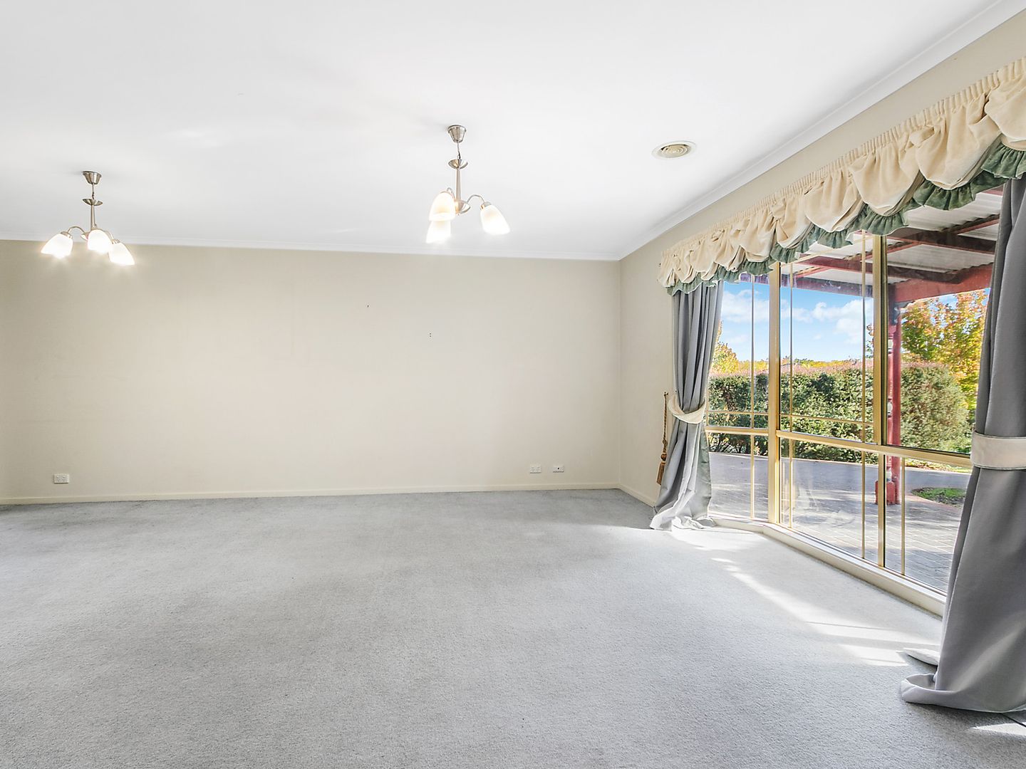 17 Nellie Court, Chirnside Park VIC 3116, Image 1