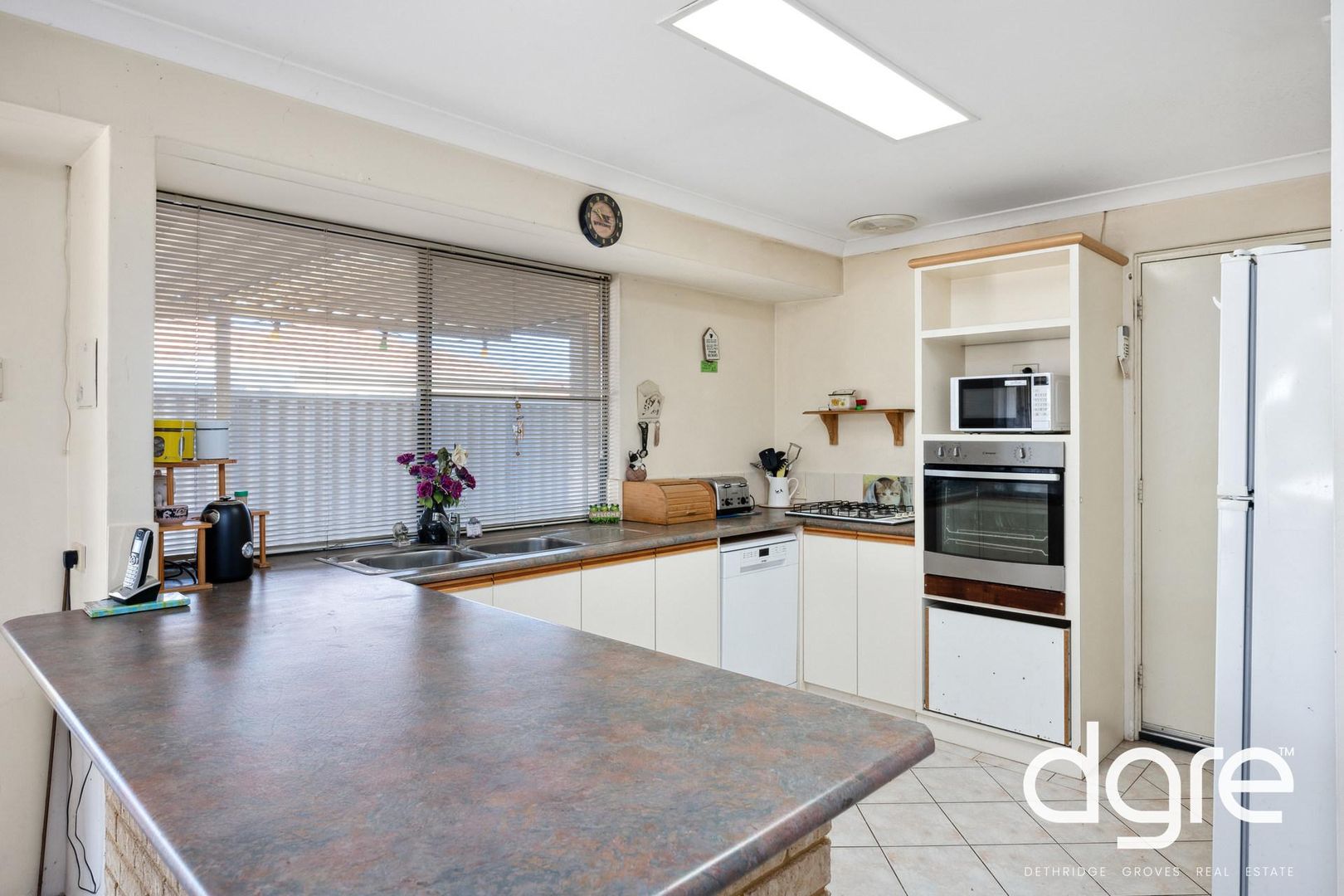 5 Roscrea Court, Orelia WA 6167, Image 1