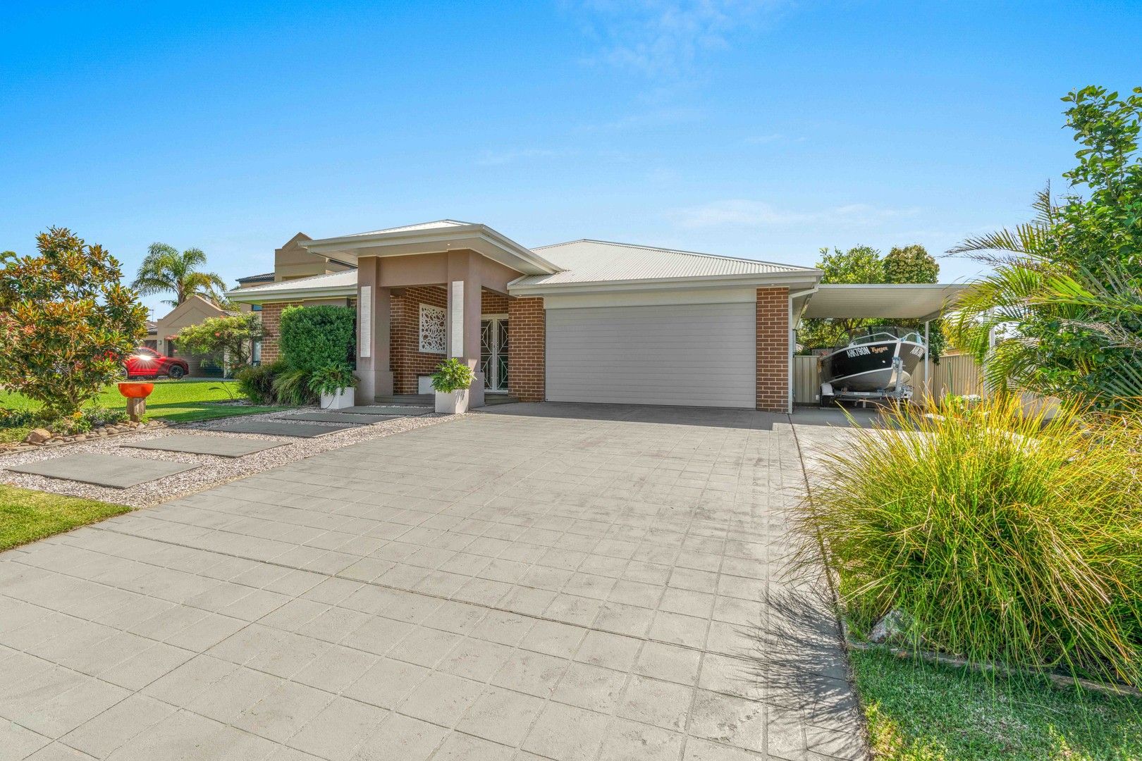 10 Paino Crescent, Sanctuary Point NSW 2540, Image 0