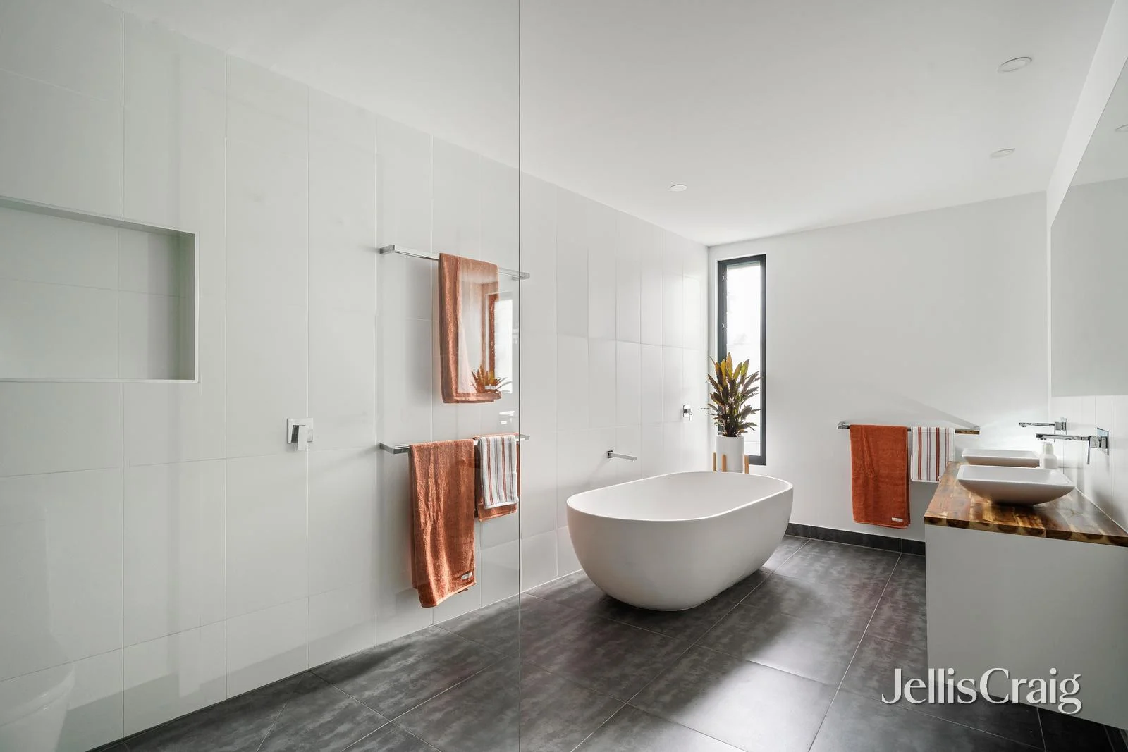 Additional image 10 of 116 Thompson Crescent, Research VIC 3095