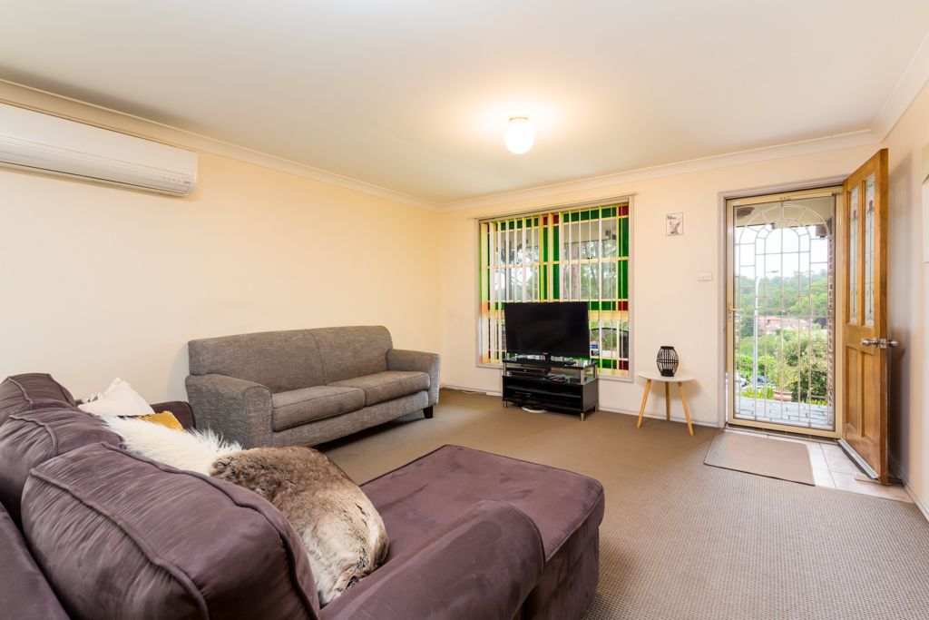 2/27 Honeyeater Place, Tingira Heights NSW 2290, Image 1