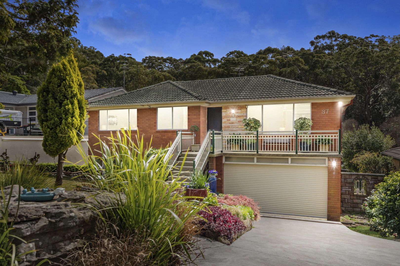 37 Stokes Avenue, Asquith Property History & Address Research Domain