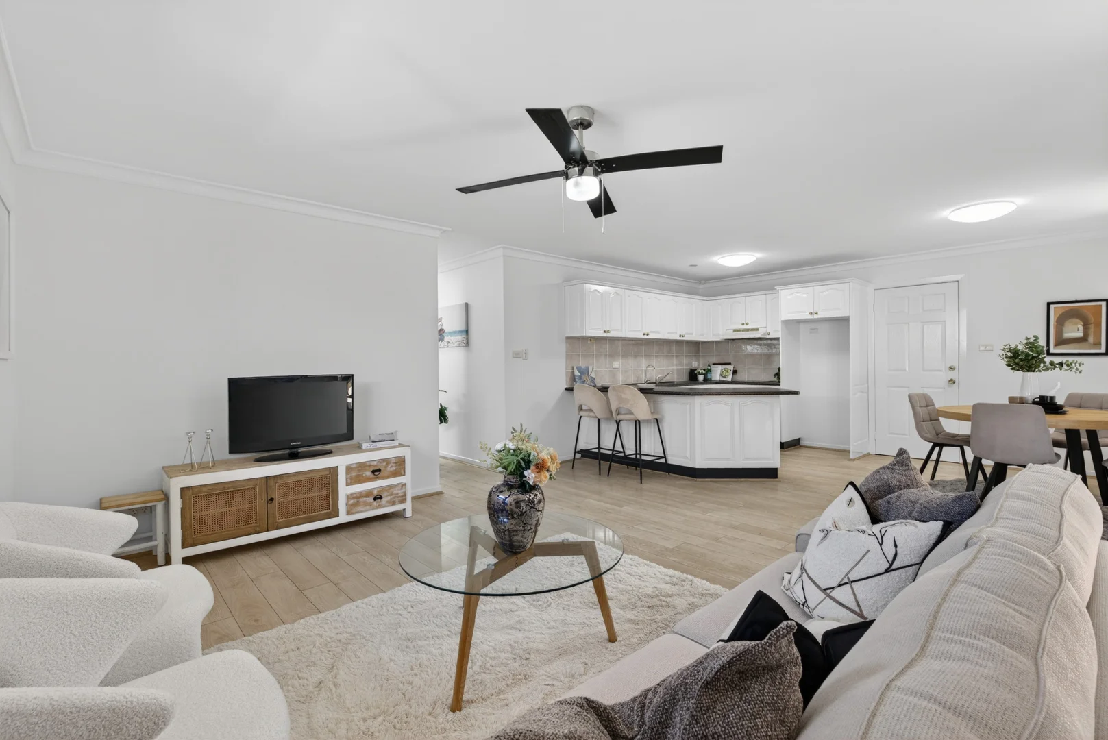 Additional image 3 of 5/75 Gilba Road, Girraween NSW 2145