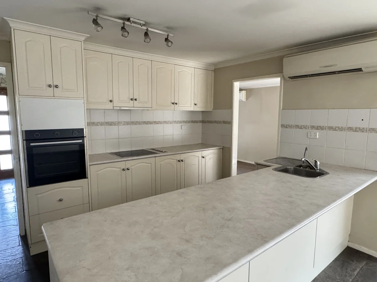 Additional image 2 of 10 Sunset Place, Traralgon VIC 3844