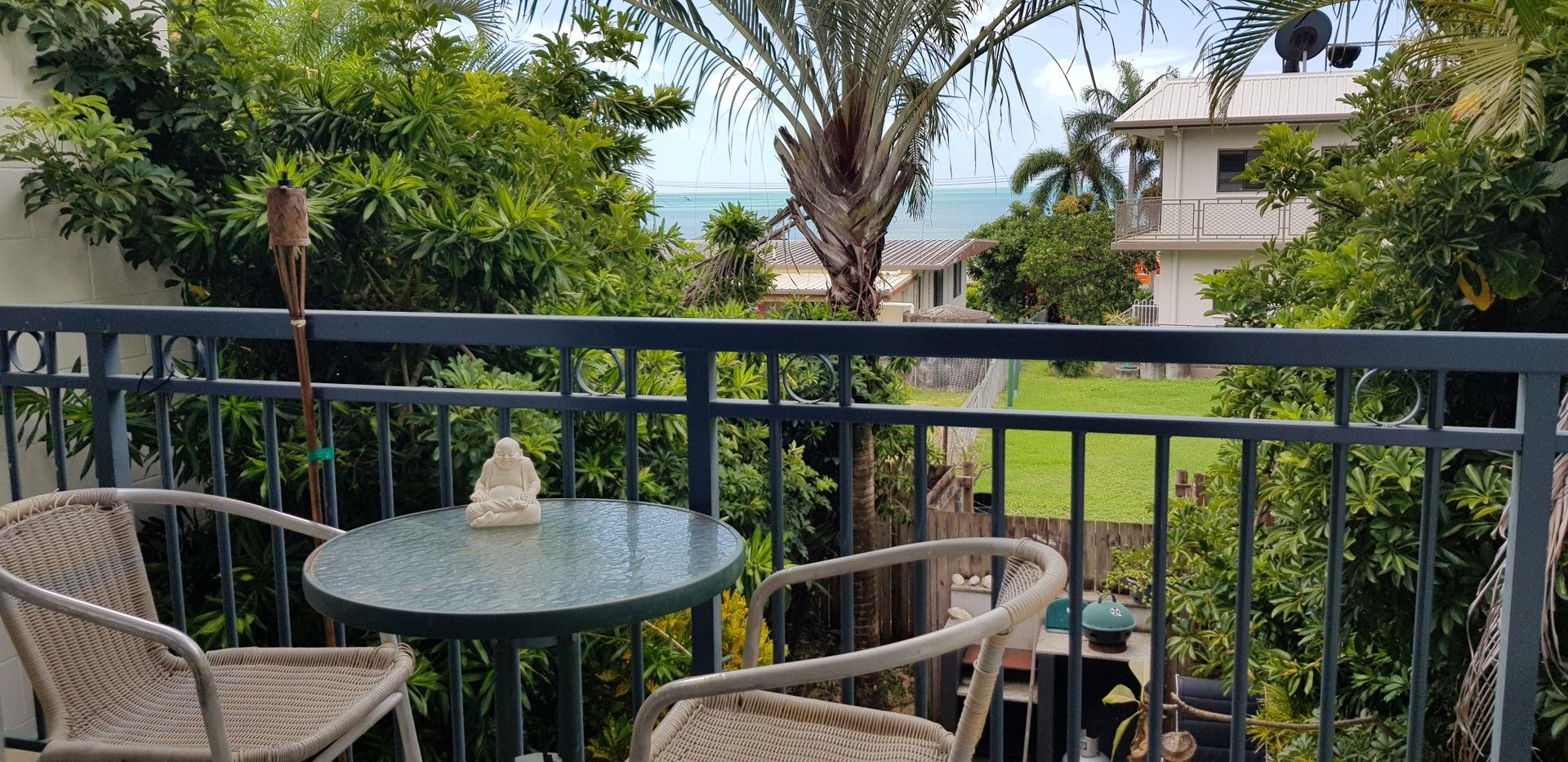 2 bedrooms Apartment / Unit / Flat in 3/1 Pleasant Drive CANNONVALE QLD, 4802