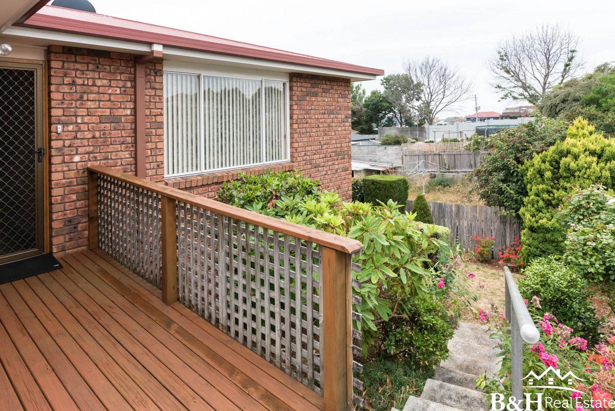 2/1a Best Street, Upper Burnie TAS 7320, Image 1