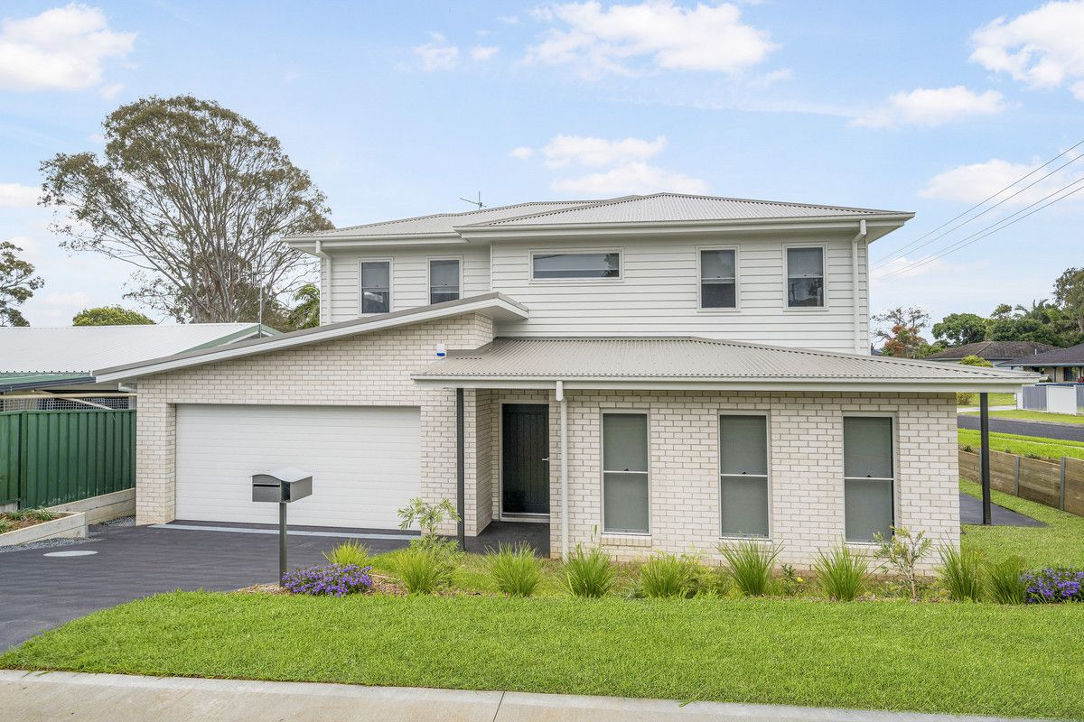 3 bedrooms House in 1 The Bowsprit PORT MACQUARIE NSW, 2444