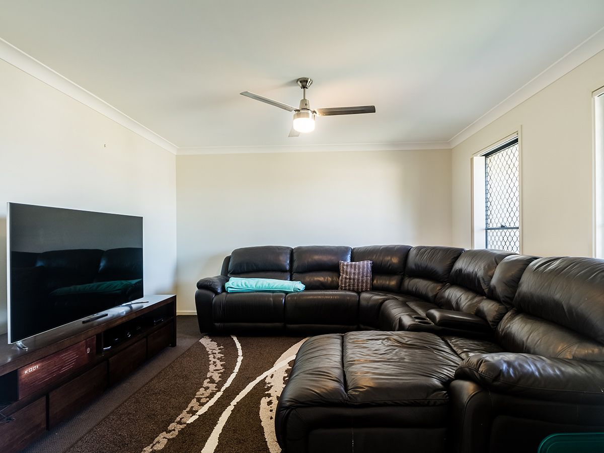 4 Shearwater Street, Loganlea QLD 4131, Image 1