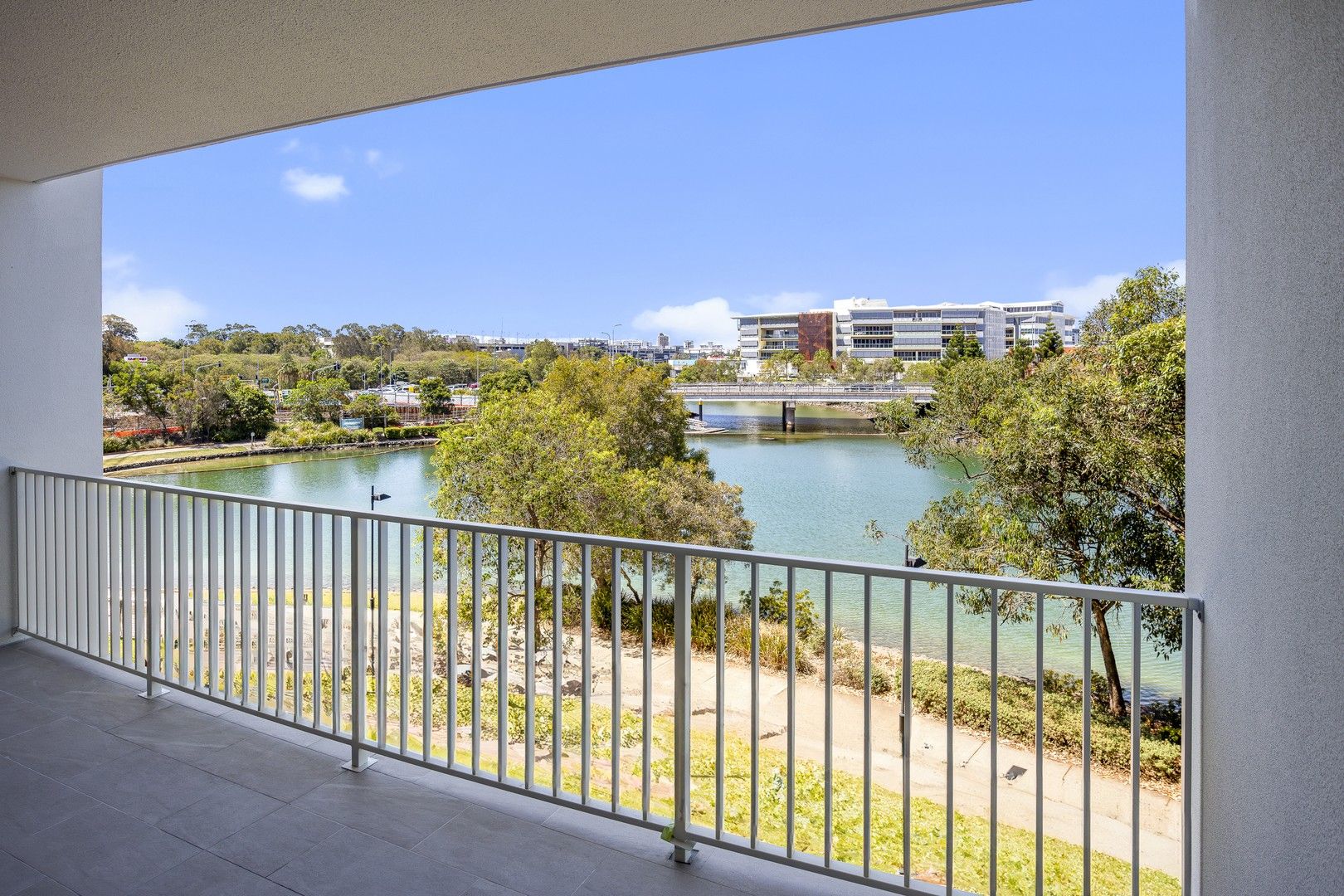 6212/6 Emporio Place, Maroochydore QLD 4558, Image 2