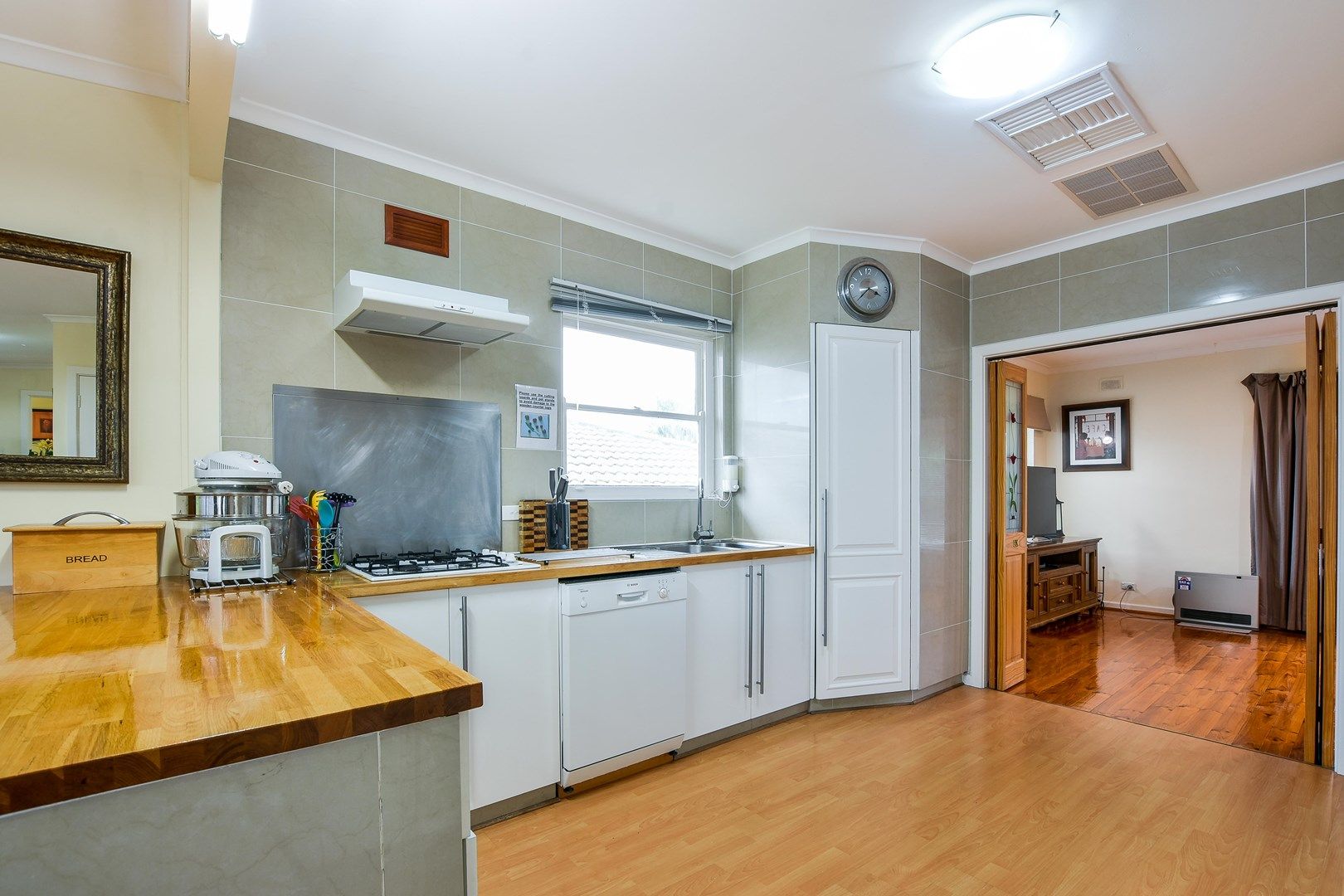 18 Irvine Street, Port Noarlunga SA 5167, Image 0