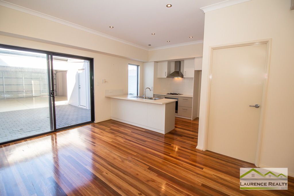 10 Metro Boulevard, Clarkson WA 6030, Image 2