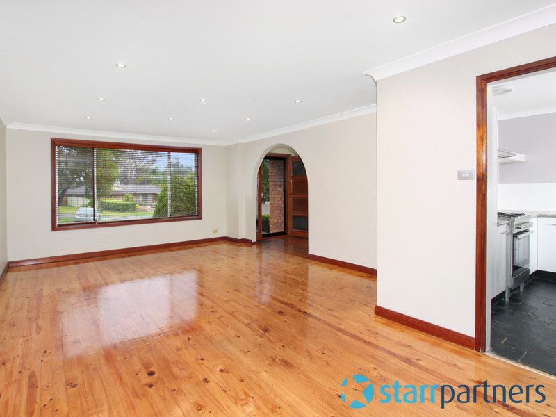 2 Lear Close, St Clair NSW 2759, Image 2