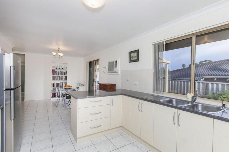 2/103 Epsom Avenue, REDCLIFFE WA 6104, Image 2