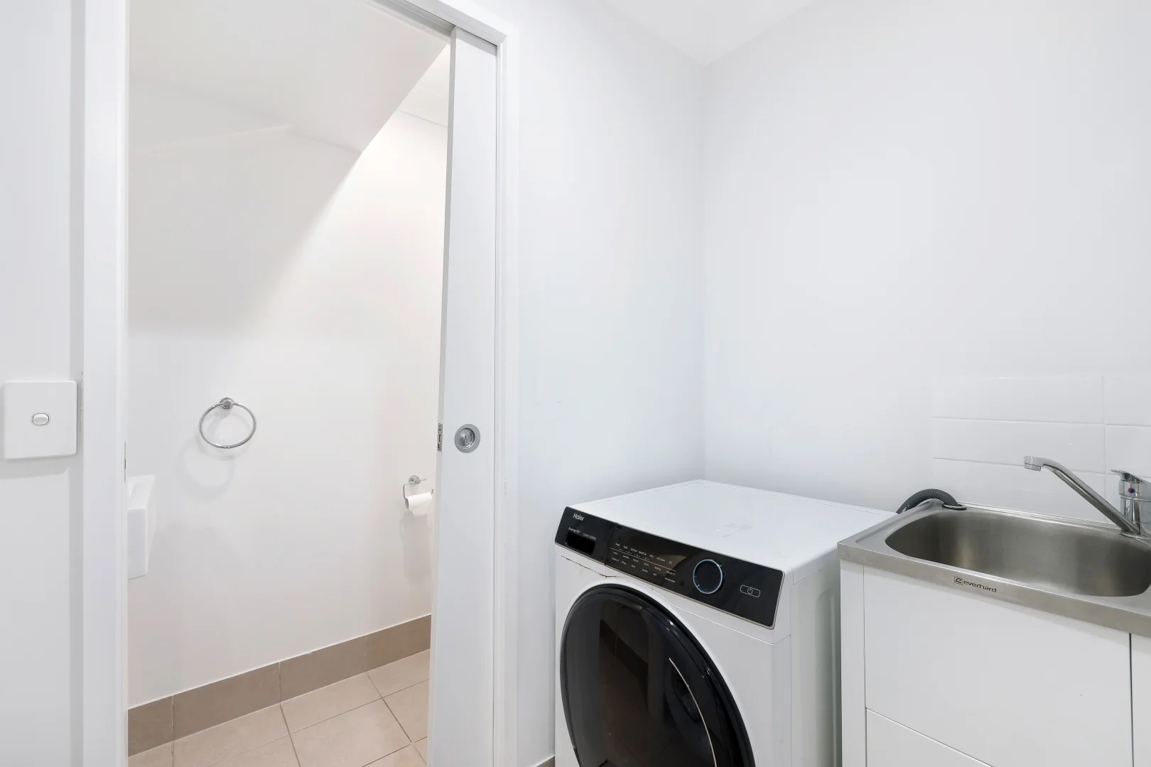 Additional image 18 of 1/24 Careel Close, Helensvale QLD 4212