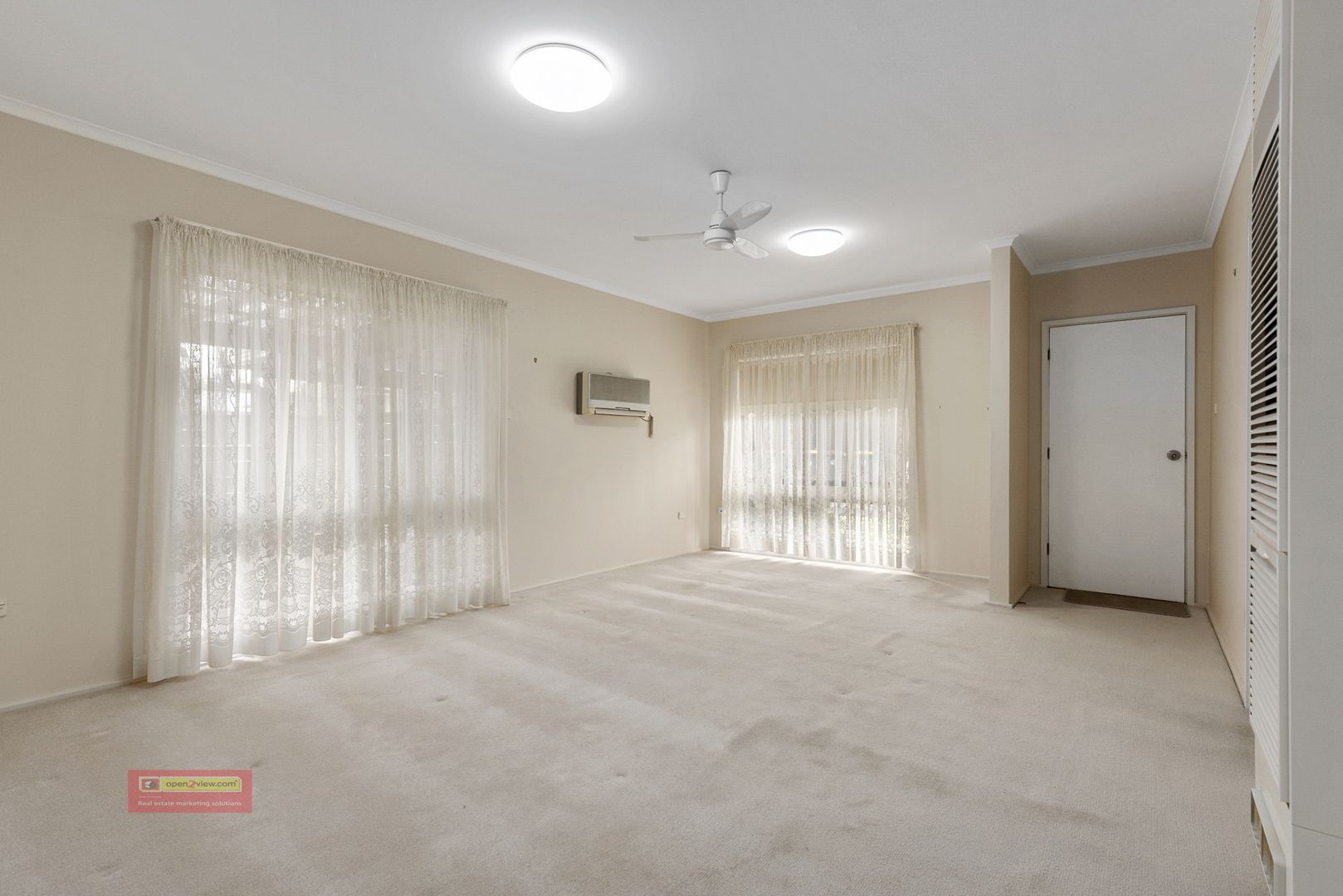 17/31 Crookston Drive, Camden South NSW 2570, Image 2